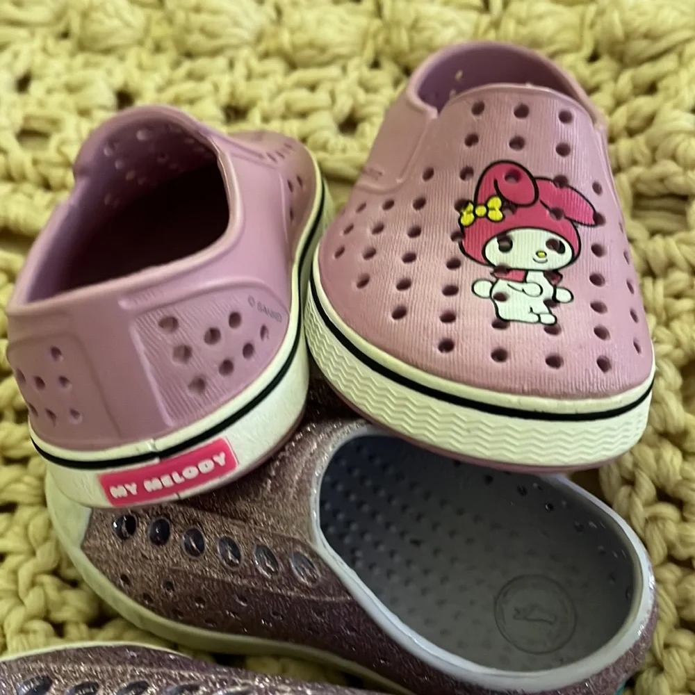 Native My Melody water shoe infant size 4
